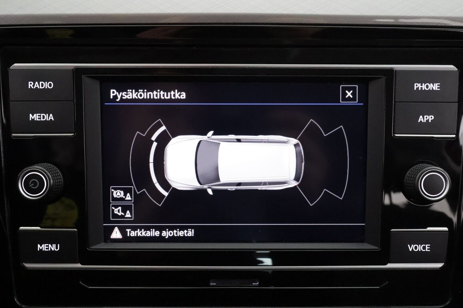 Volkswagen Passat 2022 Variant Comfort Business 1,5 TSI EVO 110 kW DSG * IQ-LLight / ACC / Webasto / Navi / Sähköluukku * - 1.Om Suomi-auto / Kahdet renkaat
