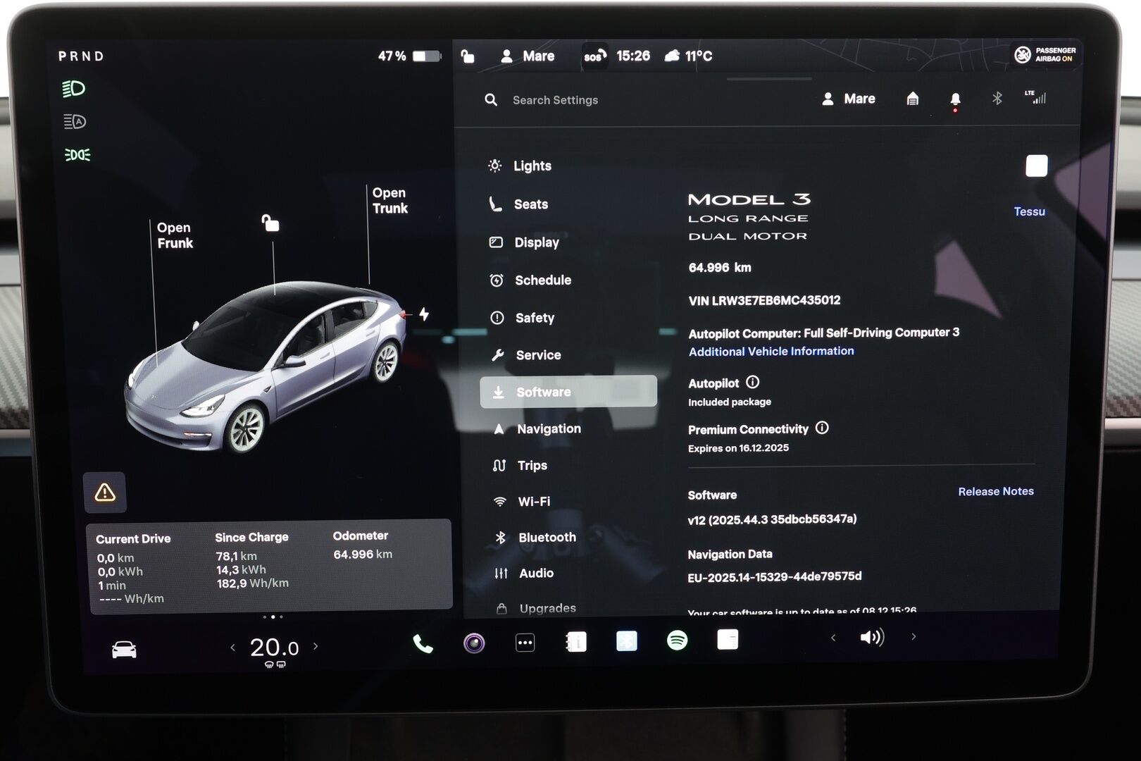 Tesla Model 3 2021 Long Range Dual motor AWD *Lasikatto / Premium Audio / Kamera / Matrix LED / Nahat / ILP / Navi * - Kahdet renkaat alumiinivanteilla / ILP / Facelift