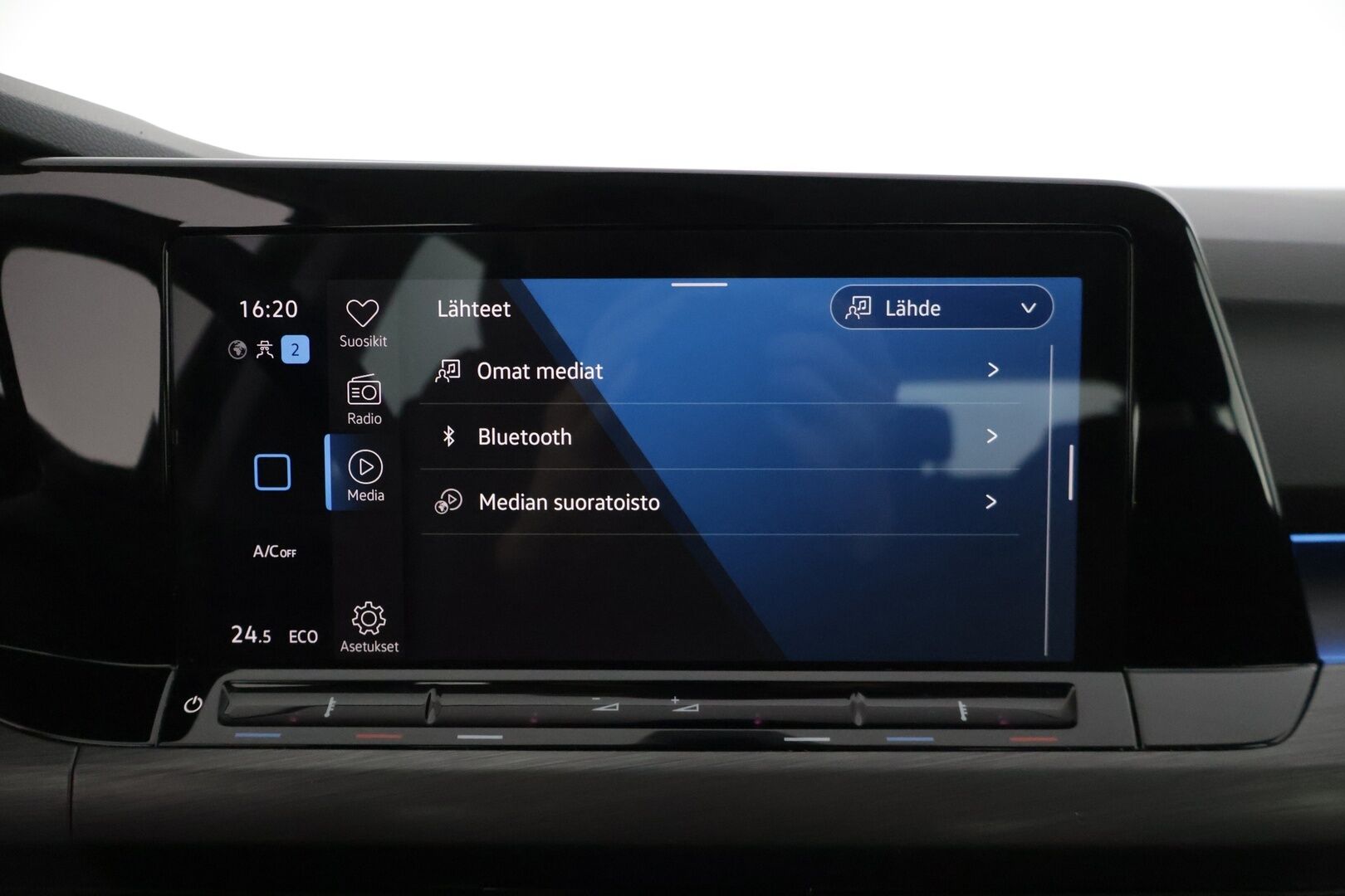 Volkswagen Golf 2021 GTE 180 kW (PHEV) DSG-automaatti * Hierova Muistipenkki / Adapt. Cruise / LED / Tutkat / Apple&Android / Navi* - * Vähän ajettu / Volkkarin omat aluvanteet * - HULLUT VÄLIPÄIVÄT KORKOTARJOUS 2,49%