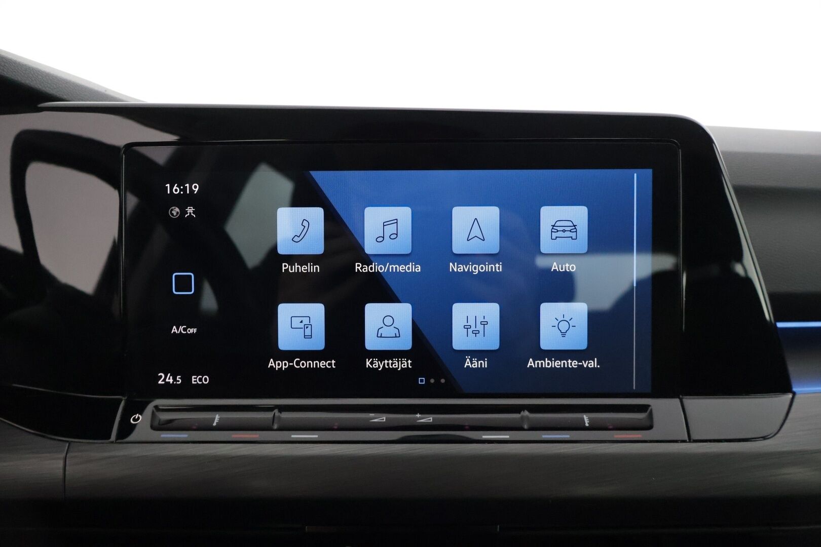 Volkswagen Golf 2021 GTE 180 kW (PHEV) DSG-automaatti * Hierova Muistipenkki / Adapt. Cruise / LED / Tutkat / Apple&Android / Navi* - * Vähän ajettu / Volkkarin omat aluvanteet * - HULLUT VÄLIPÄIVÄT KORKOTARJOUS 2,49%