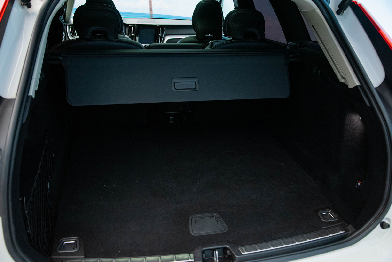 Volvo XC60 2020 T8 AWD Momentum aut / Panorama / Koukku / VOC / Adapt.vak / PA-lämmitin - Hihna vaihdettu/ Kahdet hyvät renkaat - HULLUT JOULUT KORKOTARJOUS 2,49% 