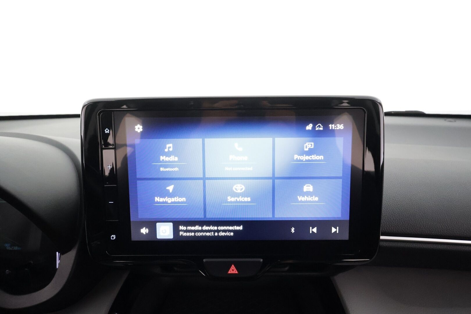 Toyota Yaris Cross 2022 1,5 Hybrid Active Business - | ACC | LED | P.kamera | Keyless | Lohko+sisälämmitin | Apple & Android | LTA | RSA | 2x renkaat aluin | 1-om suomiauto | ALV |