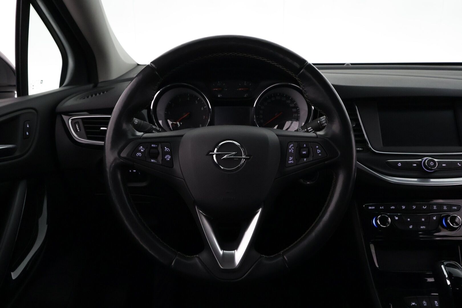 OPEL ASTRA 2022 Sports Tourer Classic Plus 145 Turbo A