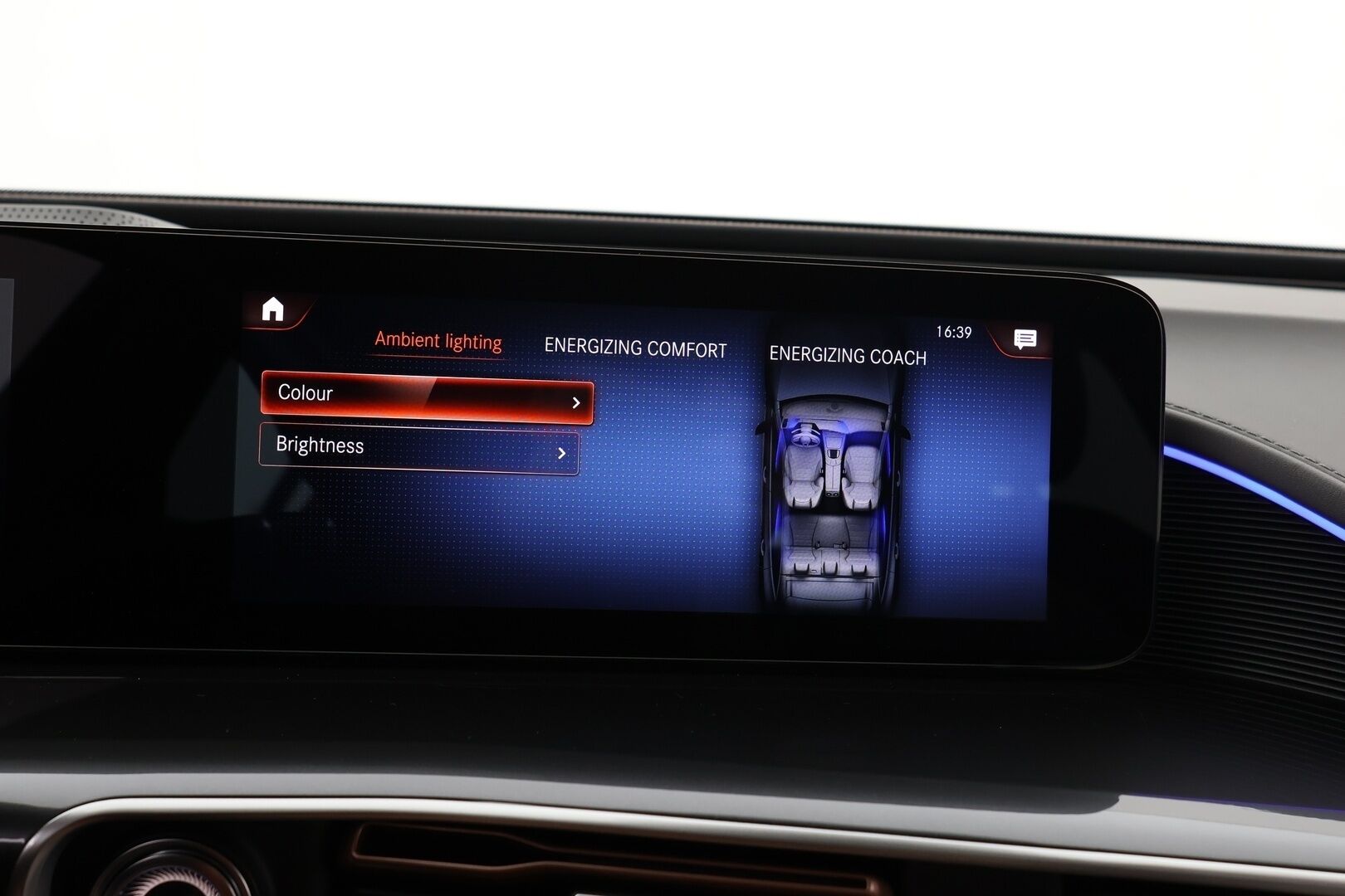 MERCEDES-BENZ EQC 2021 400 4Matic *AMG / ACC / Burmester / Muistipaketti / HUD / 360° Kamera / KeylessGO / DC Pikalaturi* - Juuri saapunut / Huippuvarusteet / AMG