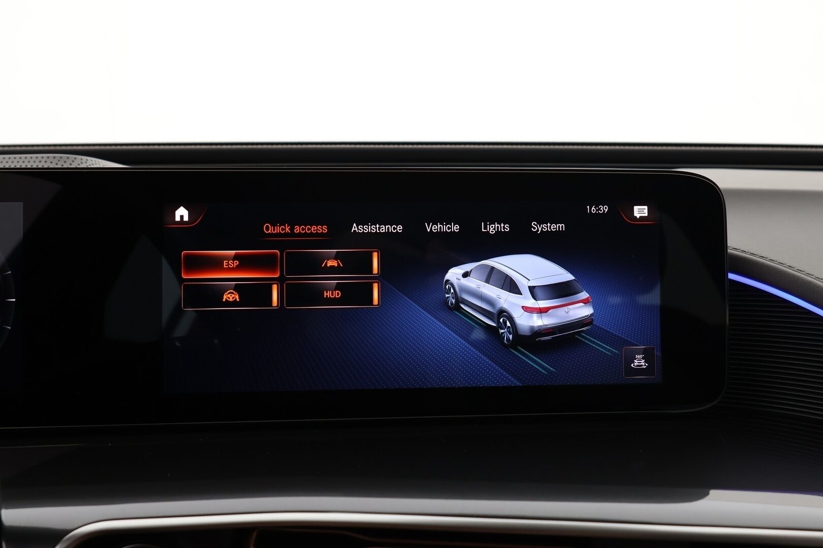 MERCEDES-BENZ EQC 2021 400 4Matic *AMG / ACC / Burmester / Muistipaketti / HUD / 360° Kamera / KeylessGO / DC Pikalaturi* - Juuri saapunut / Huippuvarusteet / AMG