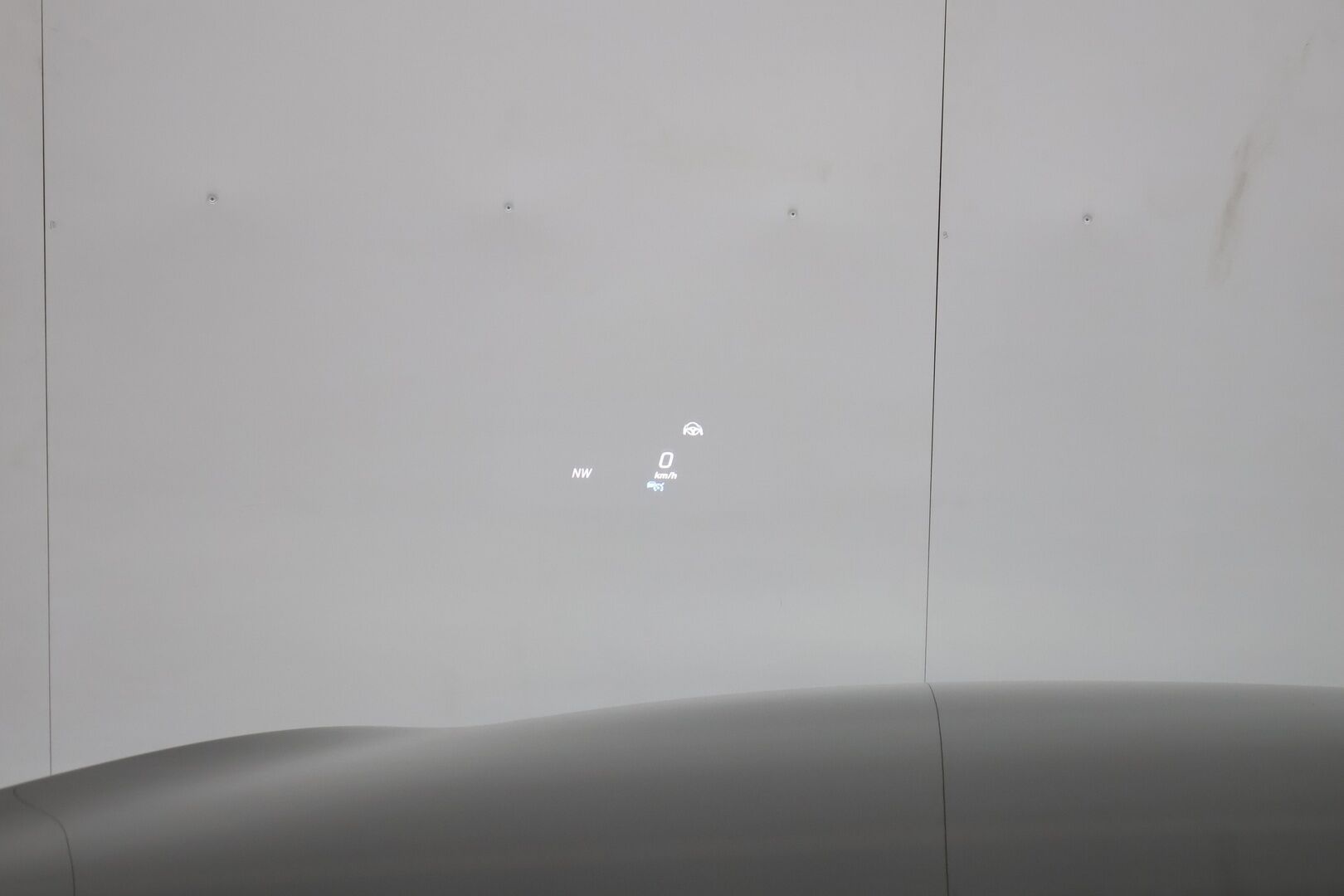 MERCEDES-BENZ EQC 2021 400 4Matic *AMG / ACC / Burmester / Muistipaketti / HUD / 360° Kamera / KeylessGO / DC Pikalaturi* - Juuri saapunut / Huippuvarusteet / AMG