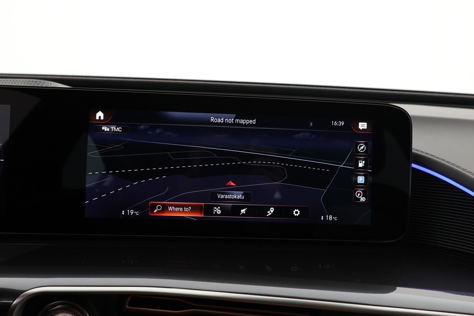 MERCEDES-BENZ EQC 2021 400 4Matic *AMG / ACC / Burmester / Muistipaketti / HUD / 360° Kamera / KeylessGO / DC Pikalaturi* - Juuri saapunut / Huippuvarusteet / AMG