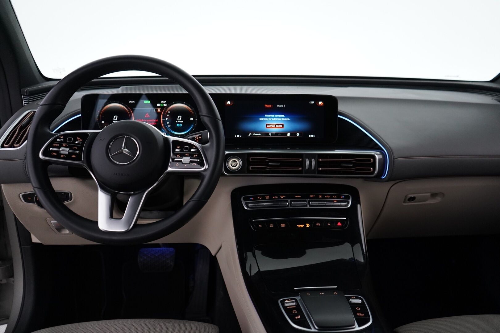 MERCEDES-BENZ EQC 2021 400 4Matic *AMG / ACC / Burmester / Muistipaketti / HUD / 360° Kamera / KeylessGO / DC Pikalaturi* - Juuri saapunut / Huippuvarusteet / AMG