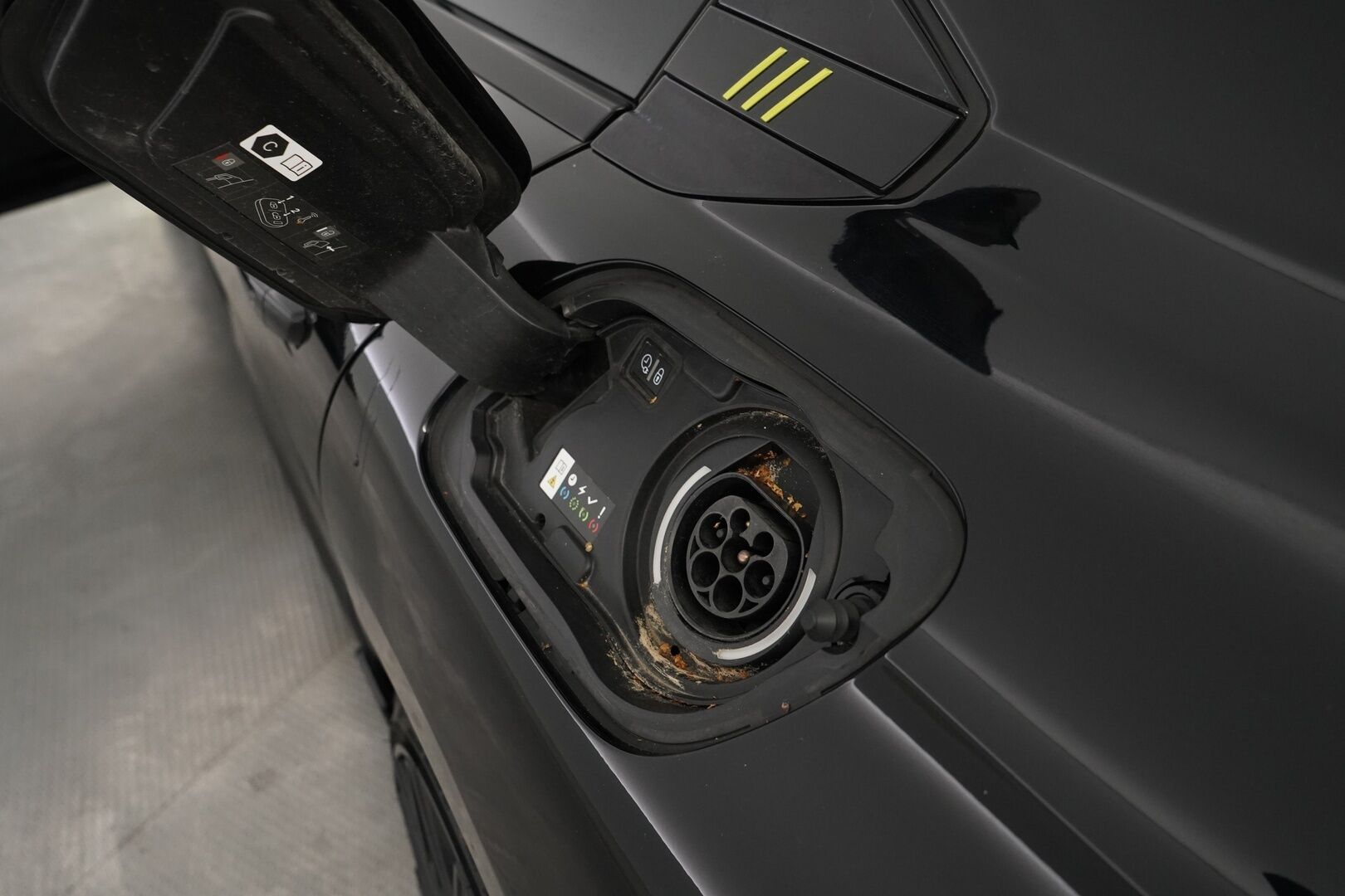 PEUGEOT 508 2021 PSE Hybrid4 360 EAT8-aut. AWD *Night Vision / 360° Kamera / Hierovat Etuistuimet / Muistipenkki / Focal Audio / ACC / KeylessGo* - KATSO KAMPANJAHINTA! / Viimeisin huolto 5/2025 / Merkkihuollot / Kahdet renkaat ja vanteet - Osta nyt, maksa vasta ensi vuonna