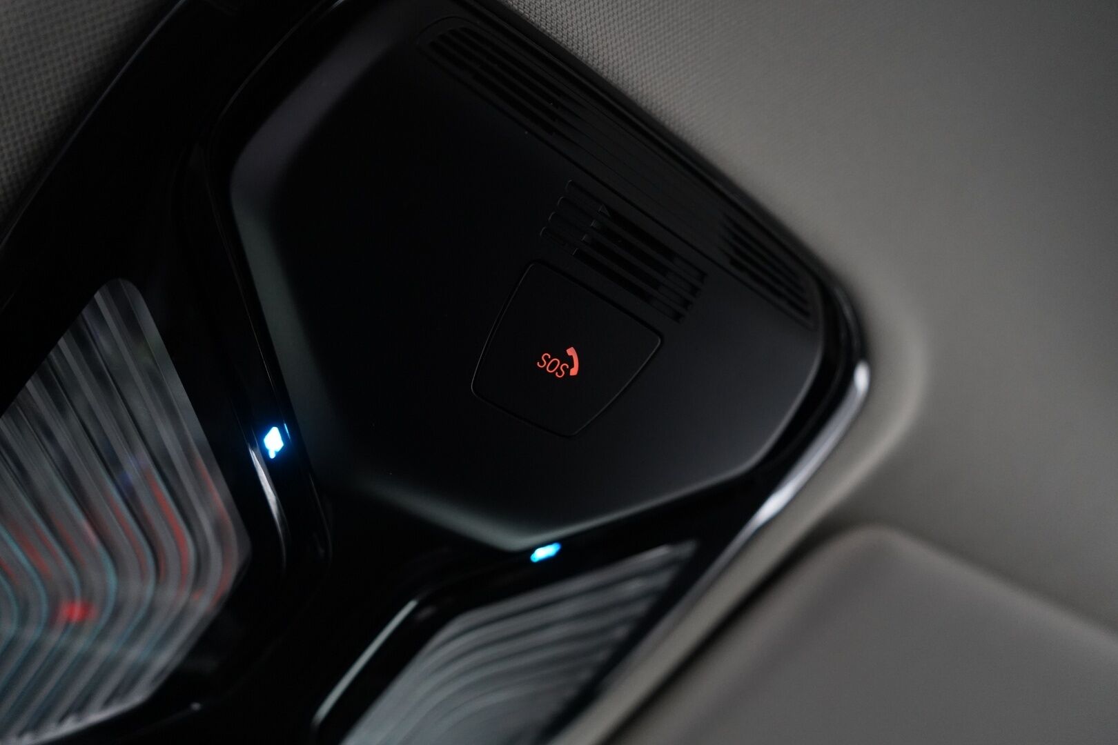 BMW 330 2020 G20 Sedan 330e Business Sport *ACC / Sähk.esilämmitin / Digimittaristo / Sporttipenkit / Shadowline / Navigointi / Tutkat* - Kahdet renkaat alumiinivantein / Juuri huollettu / 2x laturit - HULLU BLACKWEEK KORKOTARJOUS 2,49%