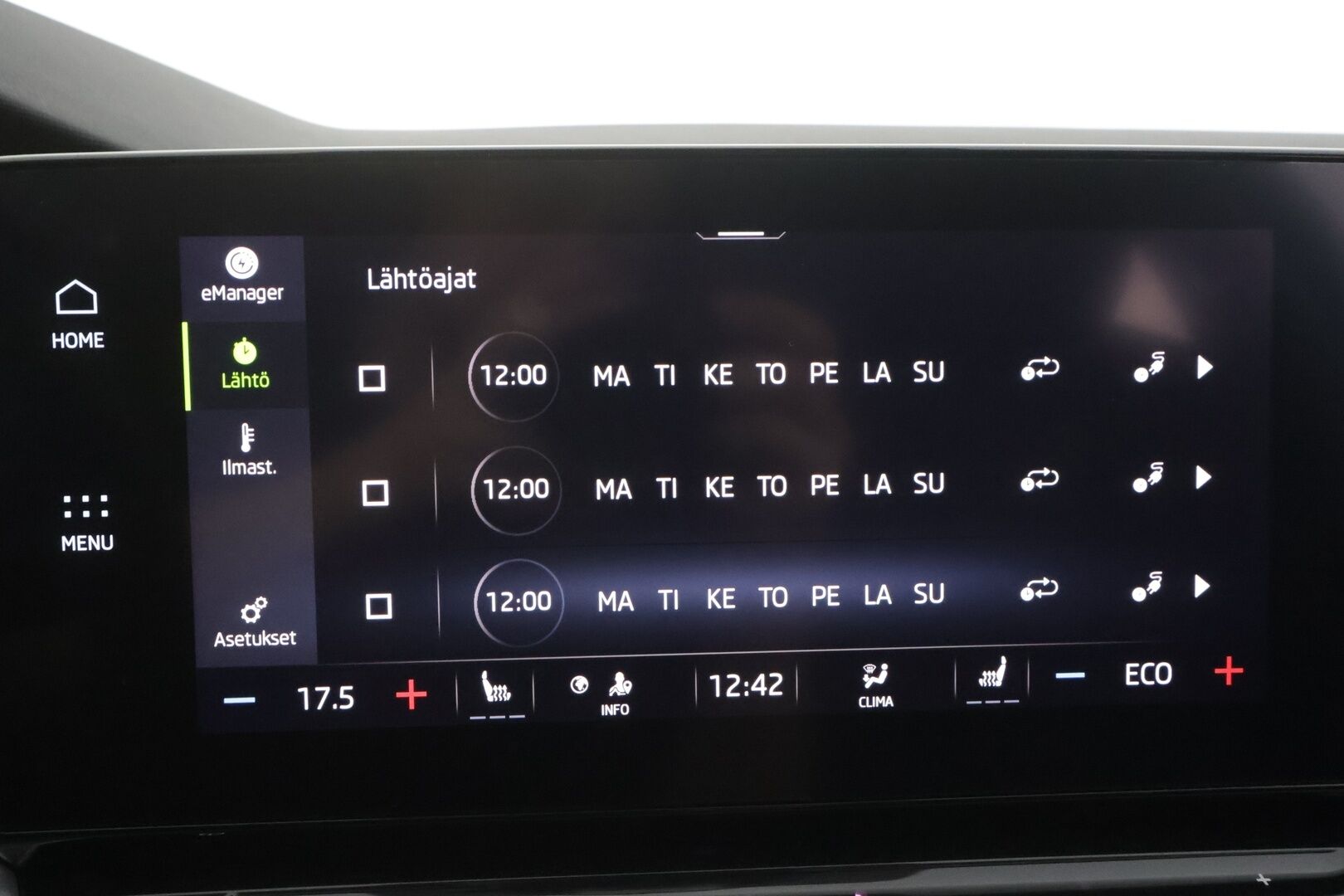 Skoda Octavia 2021 Combi 1.4 TSI PHEV Style iV DSG Autom. - | ACC | Webasto | Koukku | Skoda crystal Matrix LED | Muistipenkki | P.kamera | Puolinahat | Keyless | Apple&Android | Kahdet Renkaat | Merkkihuollettu |