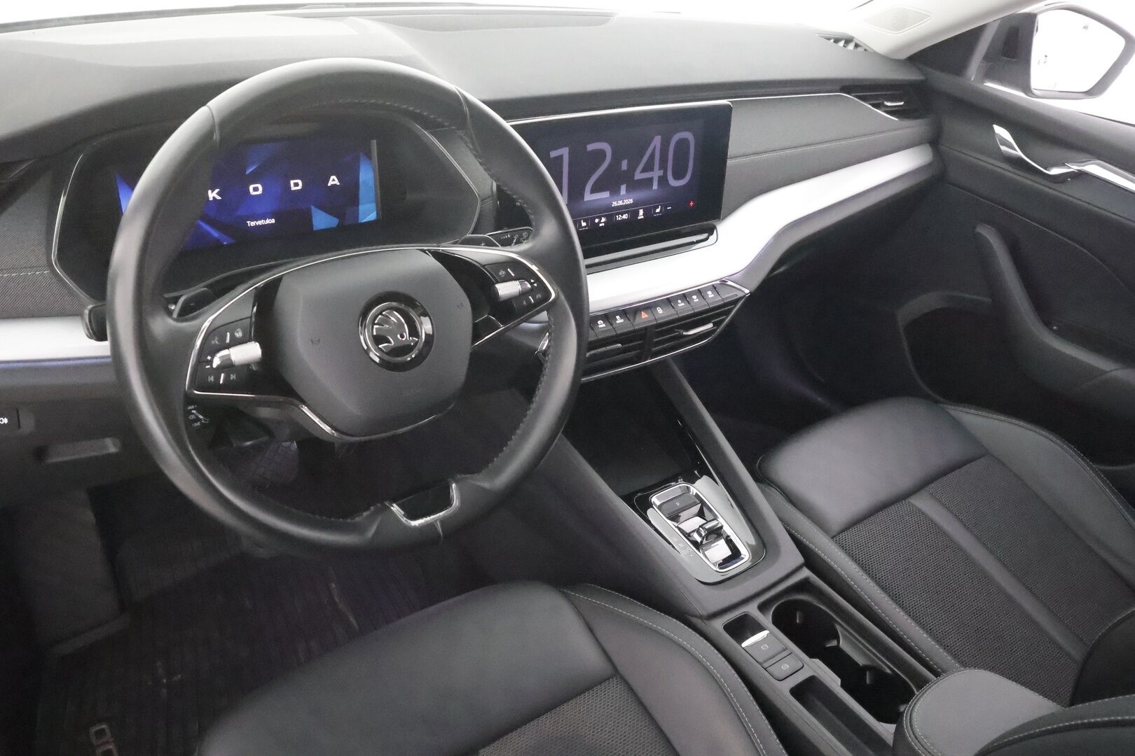 Skoda Octavia 2021 Combi 1.4 TSI PHEV Style iV DSG Autom. - | ACC | Webasto | Koukku | Skoda crystal Matrix LED | Muistipenkki | P.kamera | Puolinahat | Keyless | Apple&Android | Kahdet Renkaat | Merkkihuollettu |