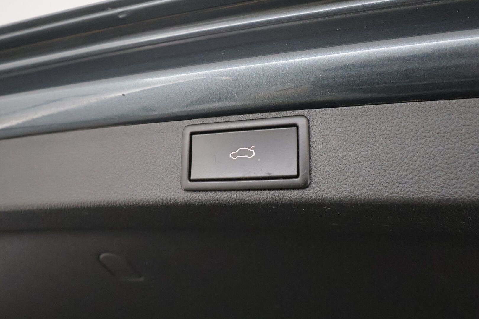 Skoda Octavia 2021 Combi 1.4 TSI PHEV Style iV DSG Autom. - | ACC | Webasto | Koukku | Skoda crystal Matrix LED | Muistipenkki | P.kamera | Puolinahat | Keyless | Apple&Android | Kahdet Renkaat | Merkkihuollettu |