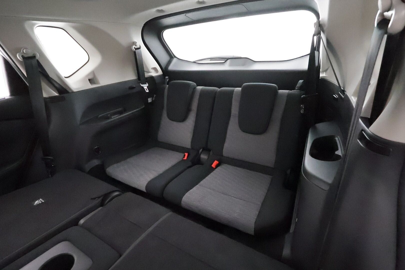 Nissan X-Trail 2024 MHEV 2WD Acenta 7ST ** Adapt.Vakkari / P.Kamera / LED-valot / Koukku / Kaistavahti / Sisätilanlämmitin / KeylessGO ** - 3,99 % KORKOTARJOUS TÄHÄN AUTOON - 1.Om Suomi-auto / 2x Renkaat