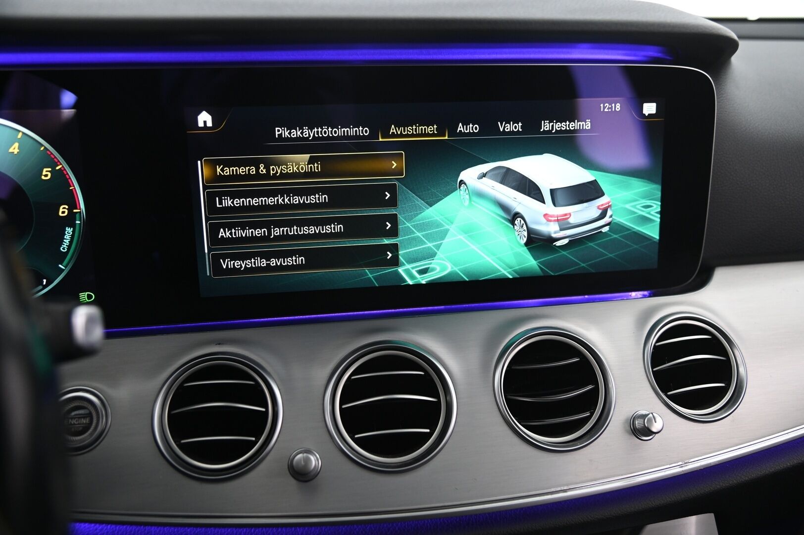 Mercedes-Benz E 2020 300 de 4Matic T A Business AMG EQ Power *Soh 89% / DTR+ / 360 kamera / Panorama / Adapt.vak*