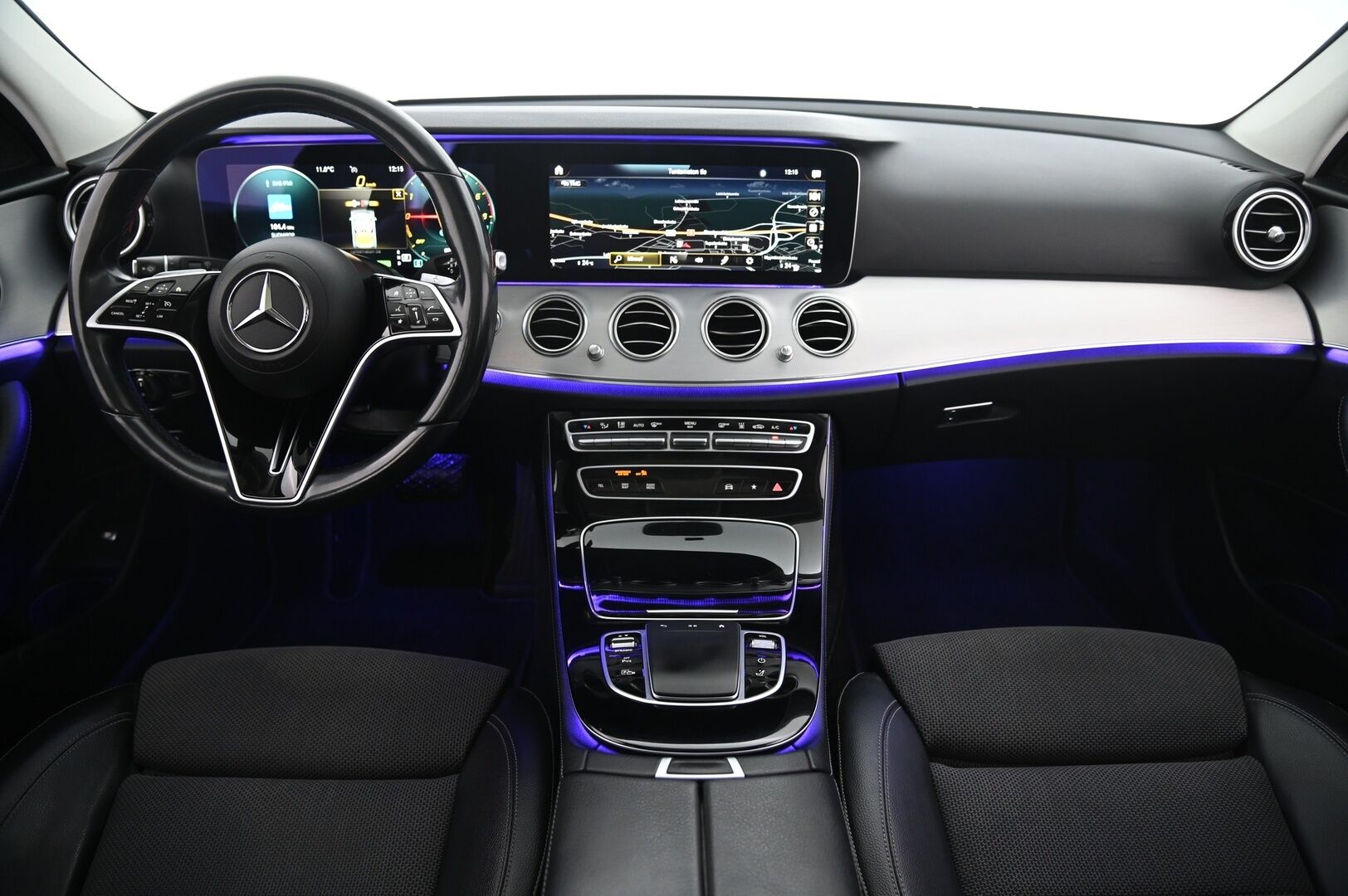 Mercedes-Benz E 2020 300 de 4Matic T A Business AMG EQ Power *Soh 89% / DTR+ / 360 kamera / Panorama / Adapt.vak*