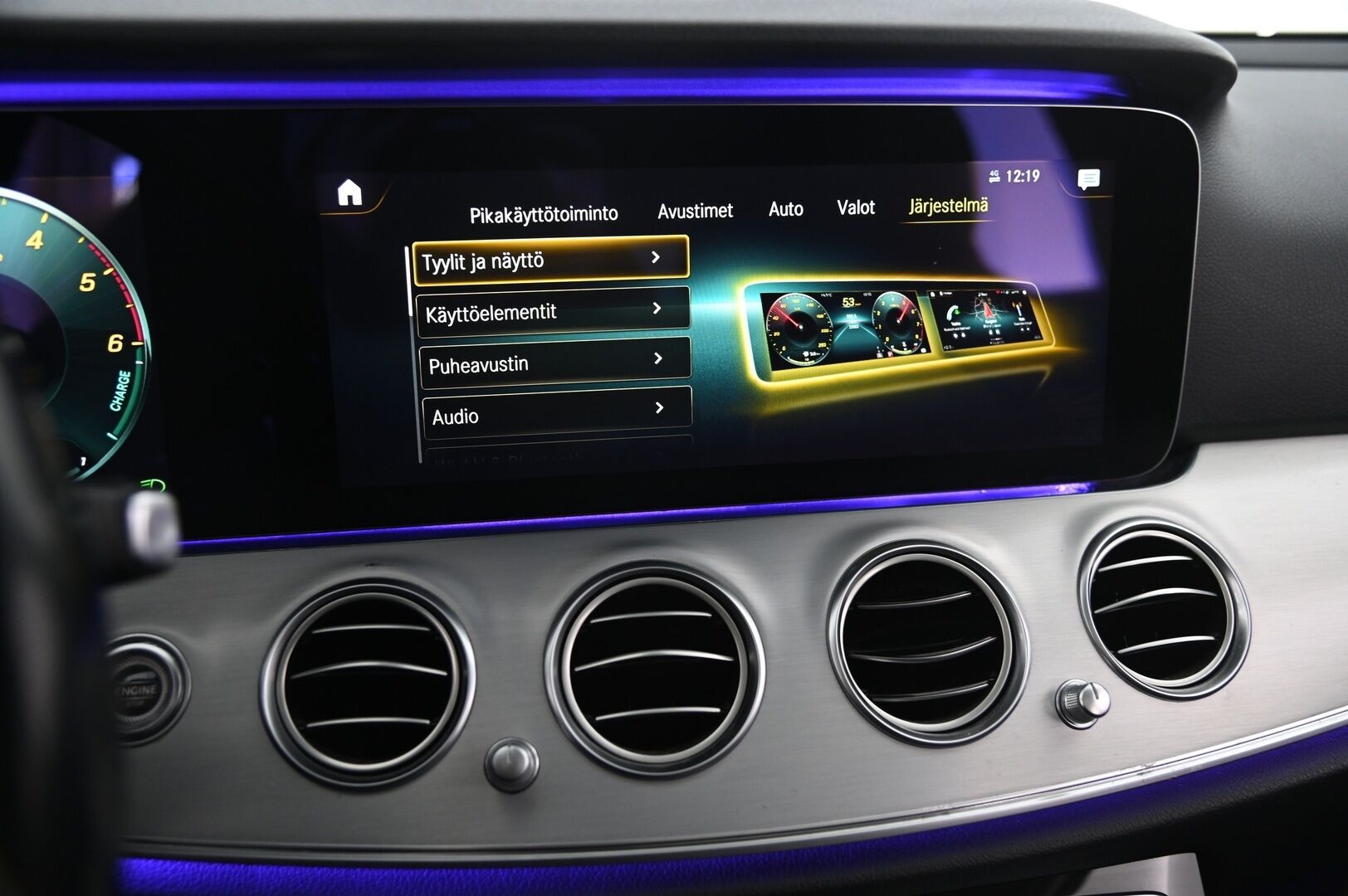 Mercedes-Benz E 2020 300 de 4Matic T A Business AMG EQ Power *Soh 89% / DTR+ / 360 kamera / Panorama / Adapt.vak*