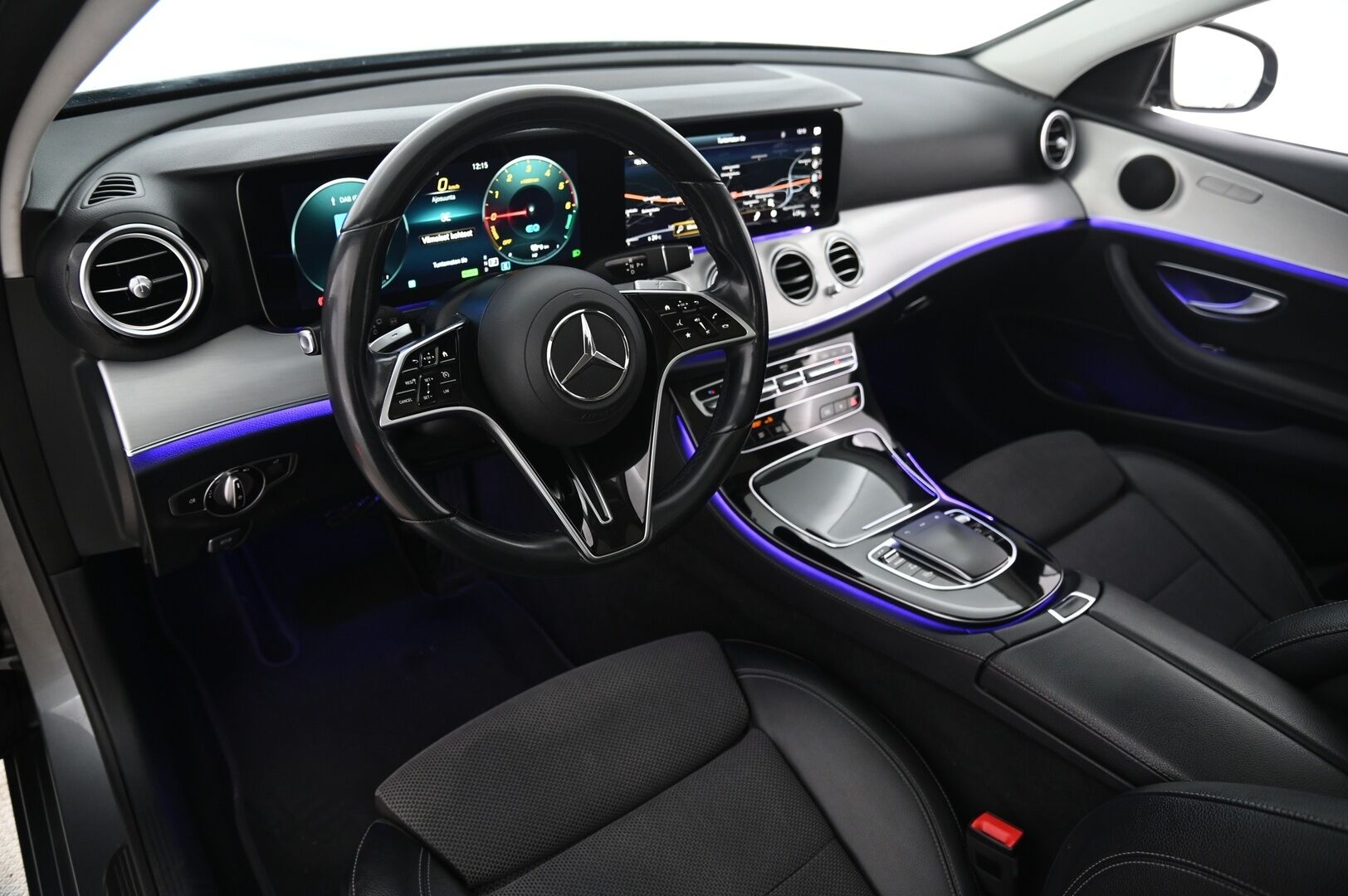 Mercedes-Benz E 2020 300 de 4Matic T A Business AMG EQ Power *Soh 89% / DTR+ / 360 kamera / Panorama / Adapt.vak*