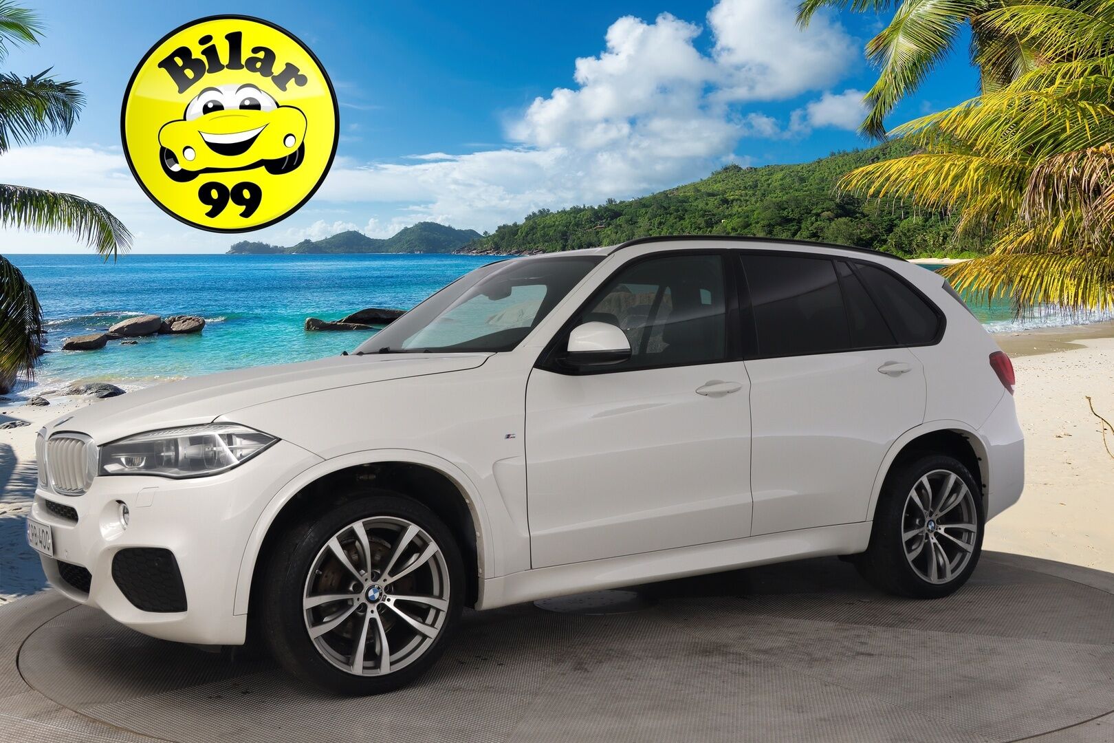 BMW X5 2015 dA F15 xDrive 40d M-sport*Hud / Muistipenkit / hifit / Proff.navi / P.kamera / Vetokoukku* - *Fiksut kilometrit / Helmiäisvalkoinen / 2x vanteet & renkaat* - Osta nyt, maksa vasta ensi vuonna