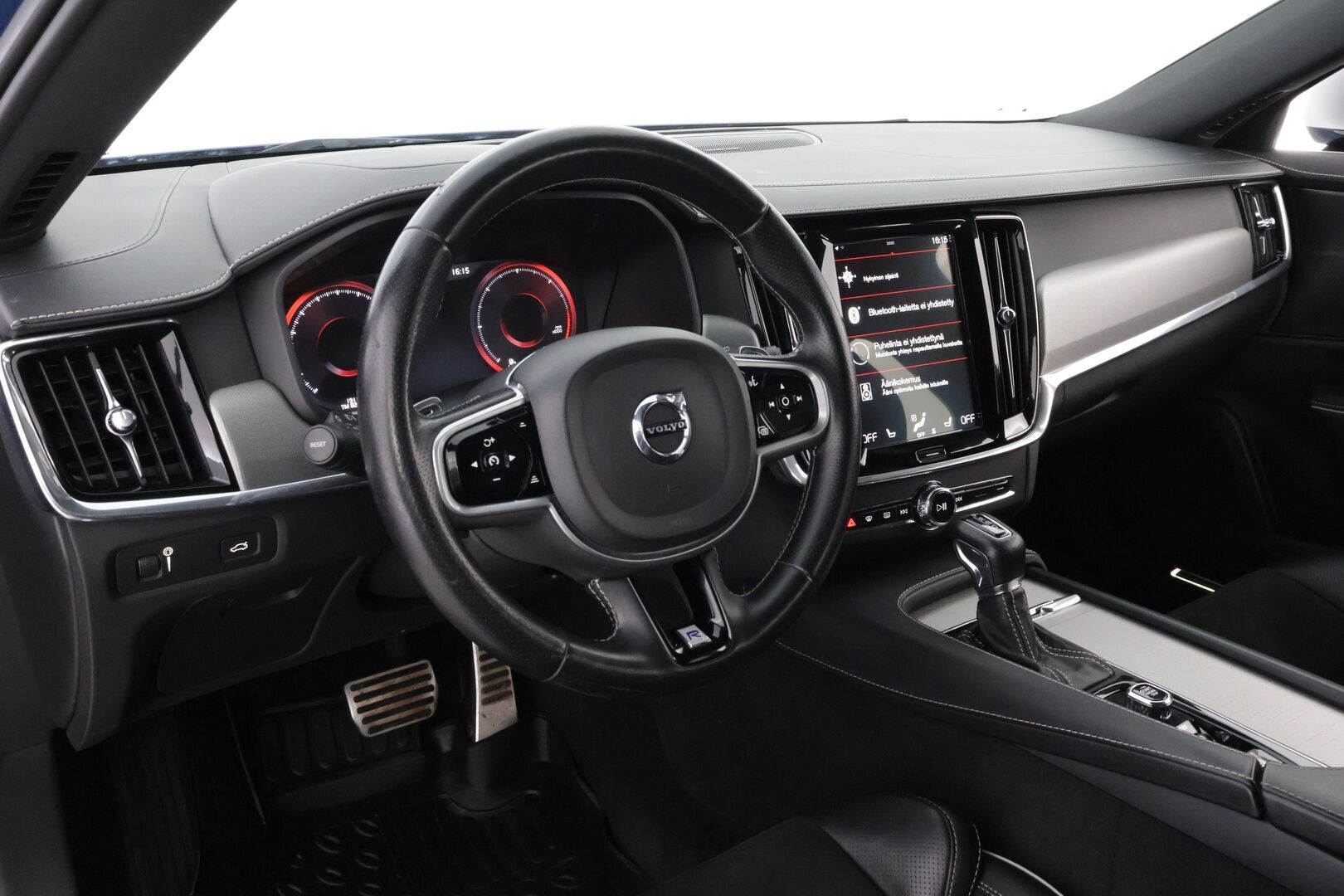 Volvo V90 2018 D4 AWD Business R-Design aut * Webasto / Adapt.vakkari / Harman&Kardon / Vetokoukku / Full-LED / Nahka-Alcantara * - Bursting Blue / Lämm.tuulilasi / Jakopää tehty / Juuri saapunut Tampereelle! - HULLUT AVAJAISHULINAT KORKOTARJOUS 3,29 %