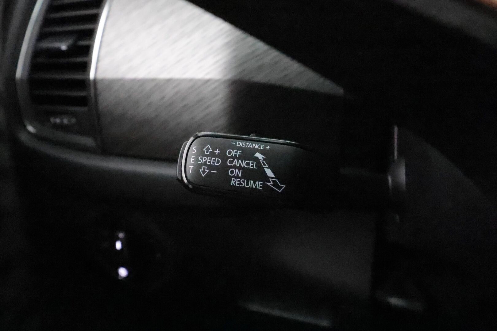 Skoda Kodiaq 2022 2.0 TDI 200 4x4 Style DSG Autom. **Panorama / Webasto / Adapt.vakkari / Koukku / P.kamera / Muistipenkit hieronnalla / Matrix LED** - 3,99 % KORKOTARJOUS TÄHÄN AUTOON - Suomi-auto / Kahdet renkaat aluvanteilla / KeylessGo / Ilmastoidut etuistuimet / Ratinlämmitin / Sähköluukku