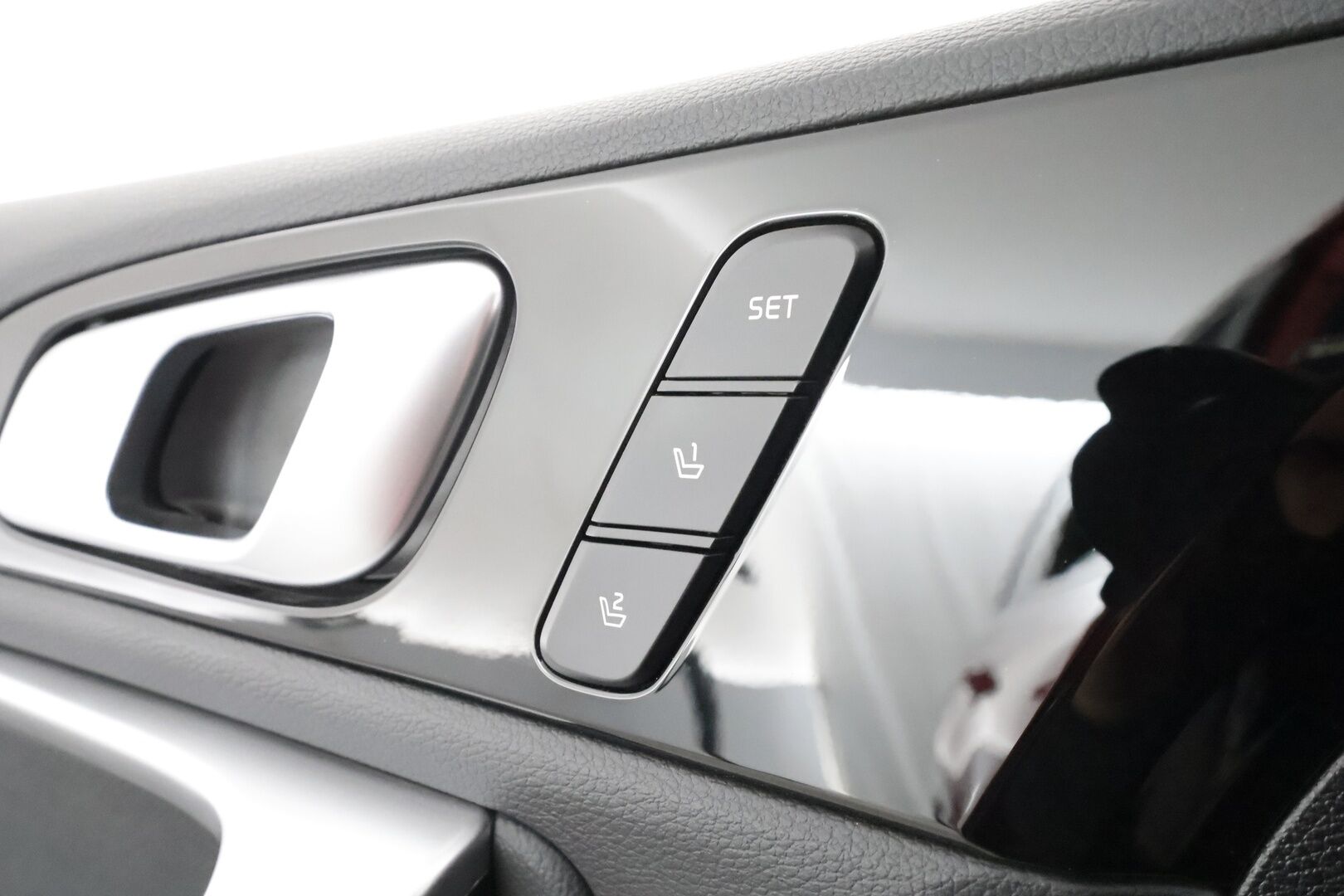 Kia Ceed 2022 1,6 GDI Plug-In Hybrid Business Premium SW DCT - | ACC | Ilmastoidut nahat | Muistipenkki | Digimittaristo | LED | HDA | BSM | P.kamera | Keyless | Lämm. ratti | Merkkihuollettu | 1-om suomiauto |
