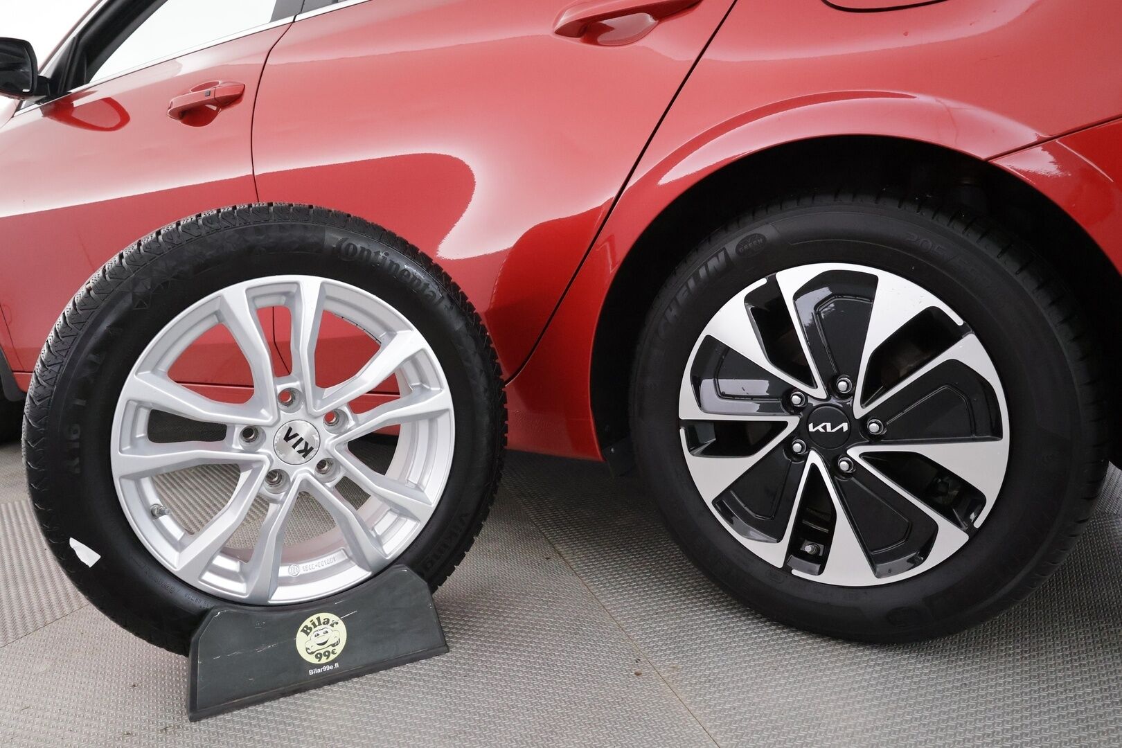 Kia Ceed 2022 1,6 GDI Plug-In Hybrid Business Premium SW DCT - | ACC | Ilmastoidut nahat | Muistipenkki | Digimittaristo | LED | HDA | BSM | P.kamera | Keyless | Lämm. ratti | Merkkihuollettu | 1-om suomiauto |
