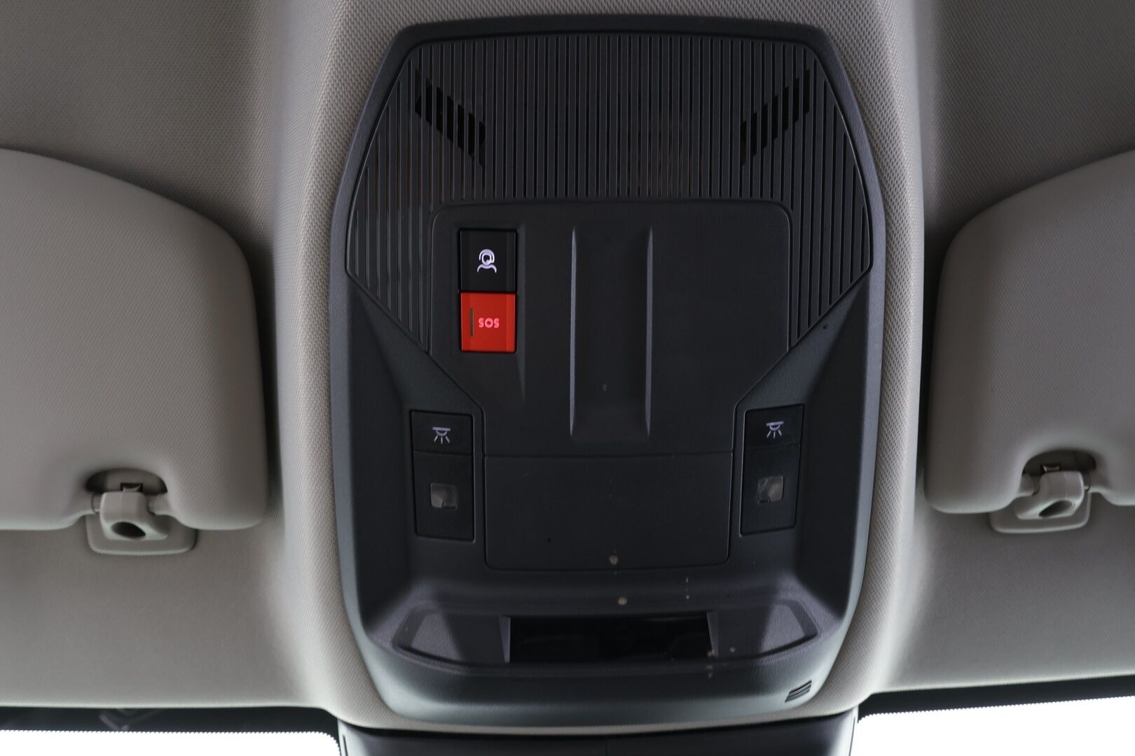 Citroen C5 X 2022 Plug-in Hybrid 225 Shine Pack Launch Edition EAT8 * HUD / ACC / LED / 360° / Muistipenkki / Navi / Keyless * - 1-om Suomi-auto / 2x Latauskaapelit / Kahdet renkaat - Osta nyt, maksa vasta ensi vuonna