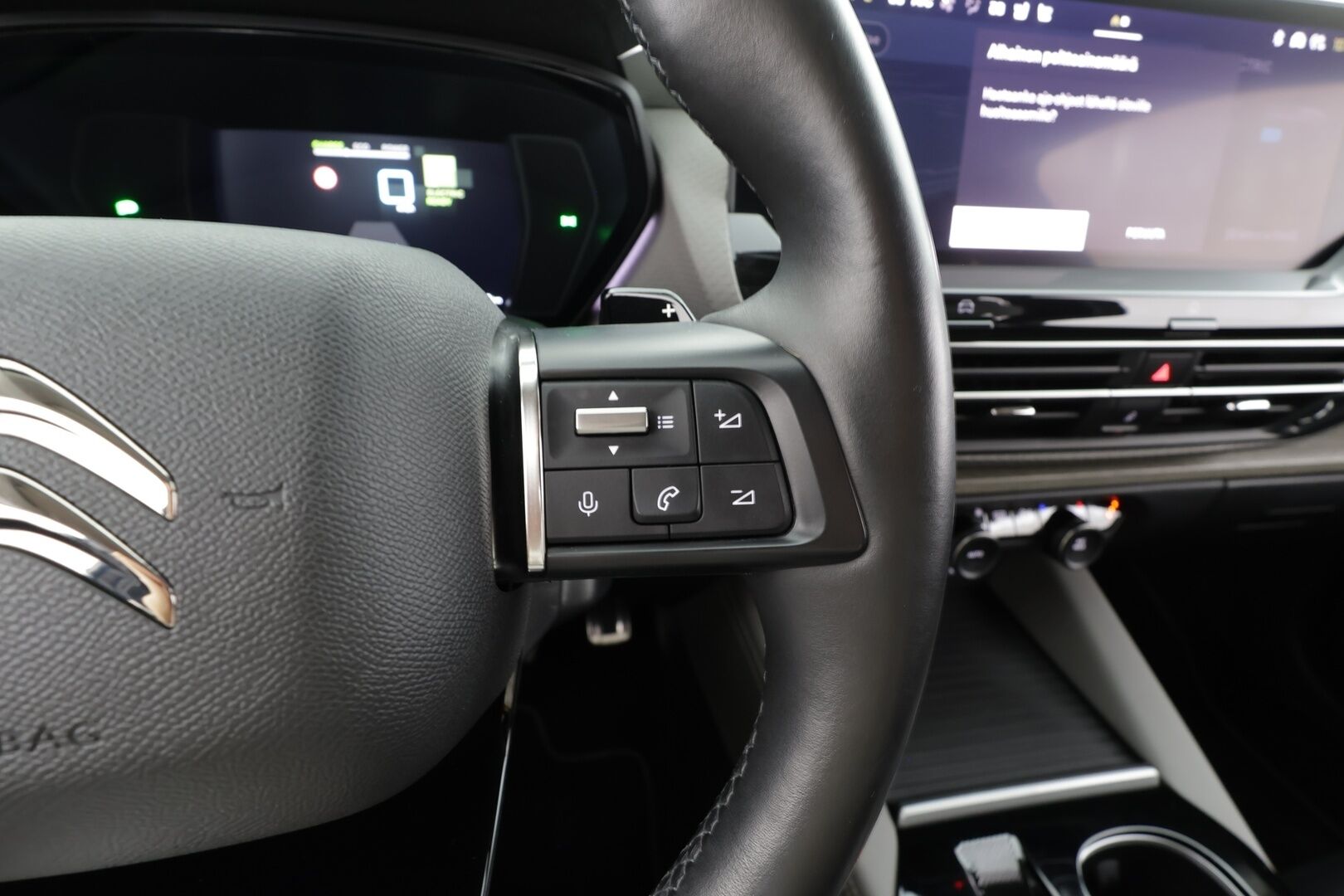 Citroen C5 X 2022 Plug-in Hybrid 225 Shine Pack Launch Edition EAT8 * HUD / ACC / LED / 360° / Muistipenkki / Navi / Keyless * - 1-om Suomi-auto / 2x Latauskaapelit / Kahdet renkaat - Osta nyt, maksa vasta ensi vuonna