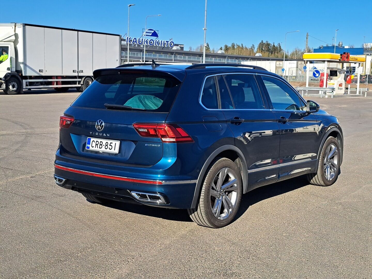 Volkswagen Tiguan 2022 R-Line eHybrid 180 kW DSG-automaatti / Adapt.Vakkari / Nahkaverhoilu / Muistipenkit / Led-ajovalot / Navi / TULOSSA //