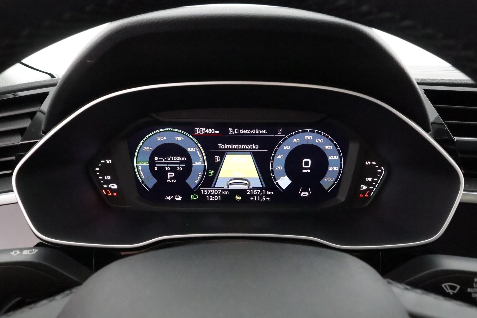 Audi Q3 2022 Business 45 TFSI e 180 kW S tronic * ACC / Koukku / P.kamera / LED / Apple&Android / Keyless* - 1.Om Suomi-auto / Kahdet Renkaat
