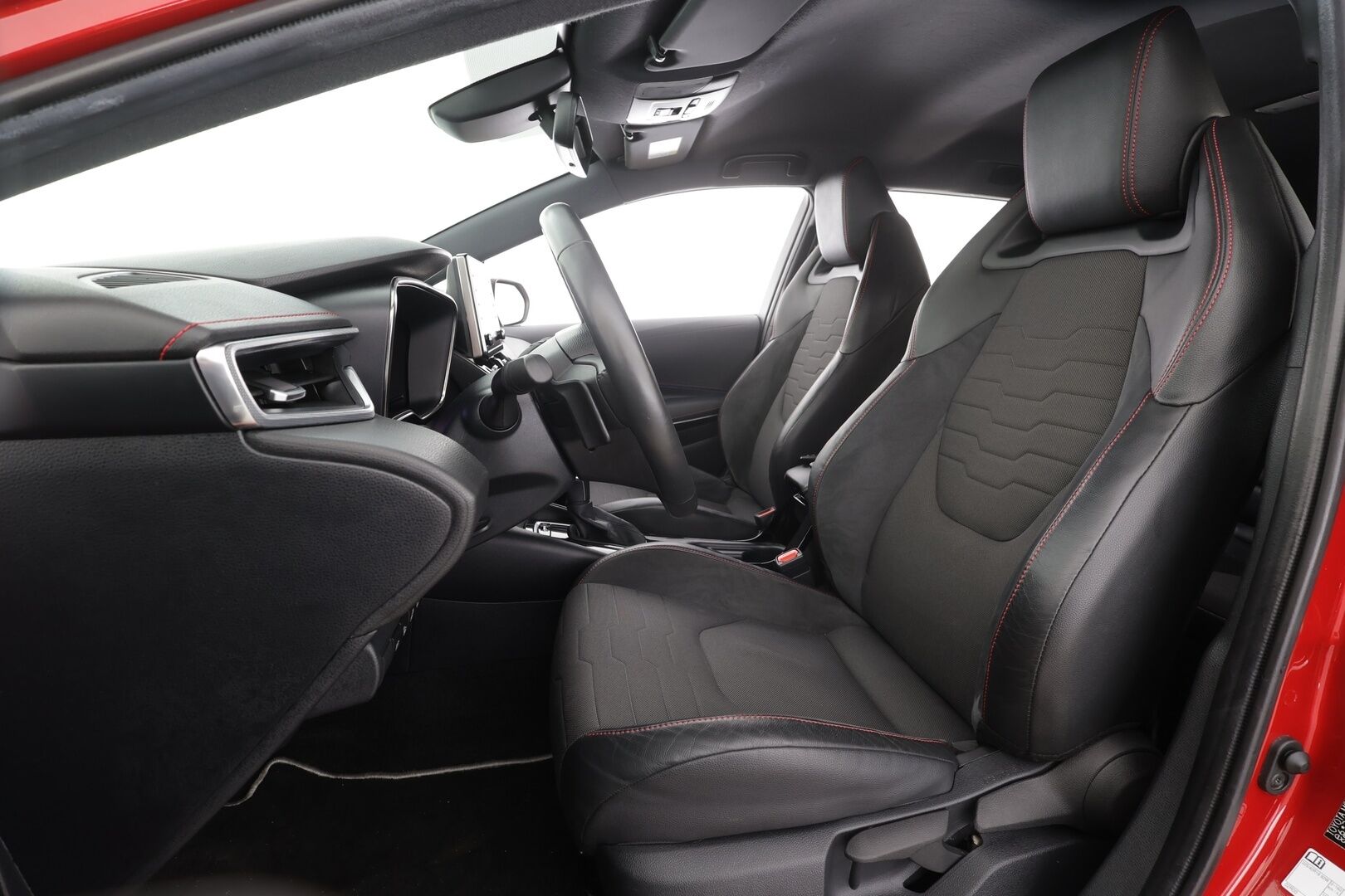 Toyota Corolla 2019 Touring Sports 2,0 Hybrid Premium * Vakkari / LED / P.kamera / Puolinahat / JBL / Keyless * - Merkkihuollettu / Kahdet Renkaat