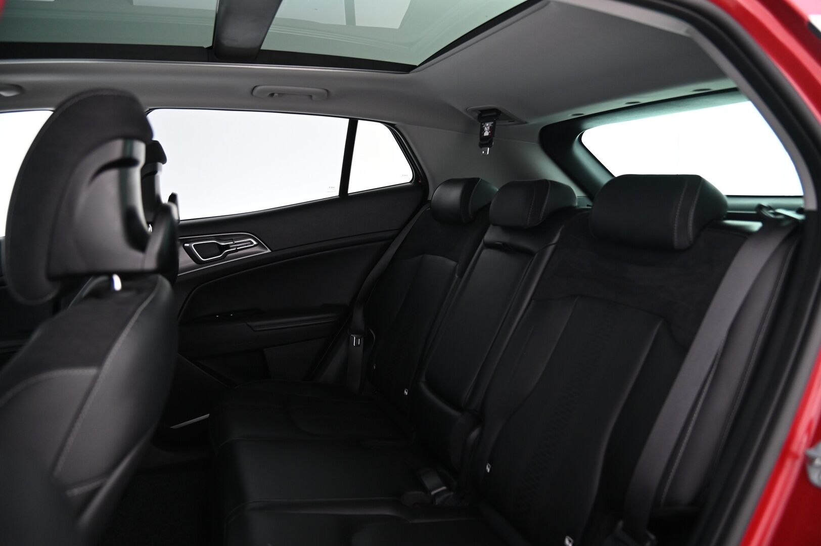 Kia Sportage 2022 1,6 T-GDI AWD Plug-in Hybrid Bus0iness Premium AT 265hv *Harman&kardon / Panorama / ACC / 360 kamera* - 3,99 % KORKOTARJOUS TÄHÄN AUTOON - *Suomi-auto / 1-om / Merkkiliikkeen huoltohistoria*