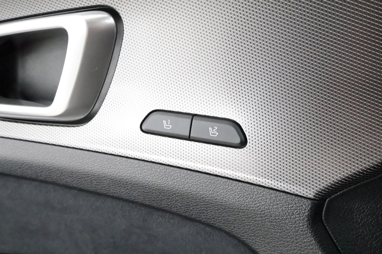 Kia Sportage 2022 1,6 T-GDI FWD Hydrid GT-Line AT * ACC / Panorama / LED / Navi / Muistipenkki / Ilmastoidut penkit / 360° / H&K / Sähköluukku * - 1.Om Suomi-auto / Kahdet renkaat aluvanteilla / Merkkihuollettu - HULLU BLACKWEEK KORKOTARJOUS 2,49%