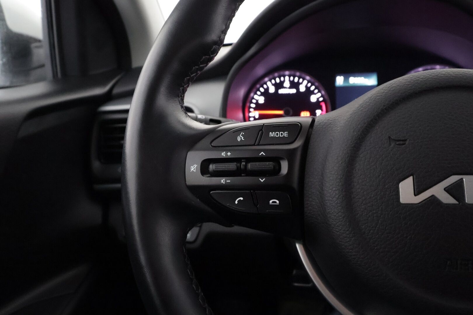 Kia Stonic 2022 1,0 T-GDI 100hv LX