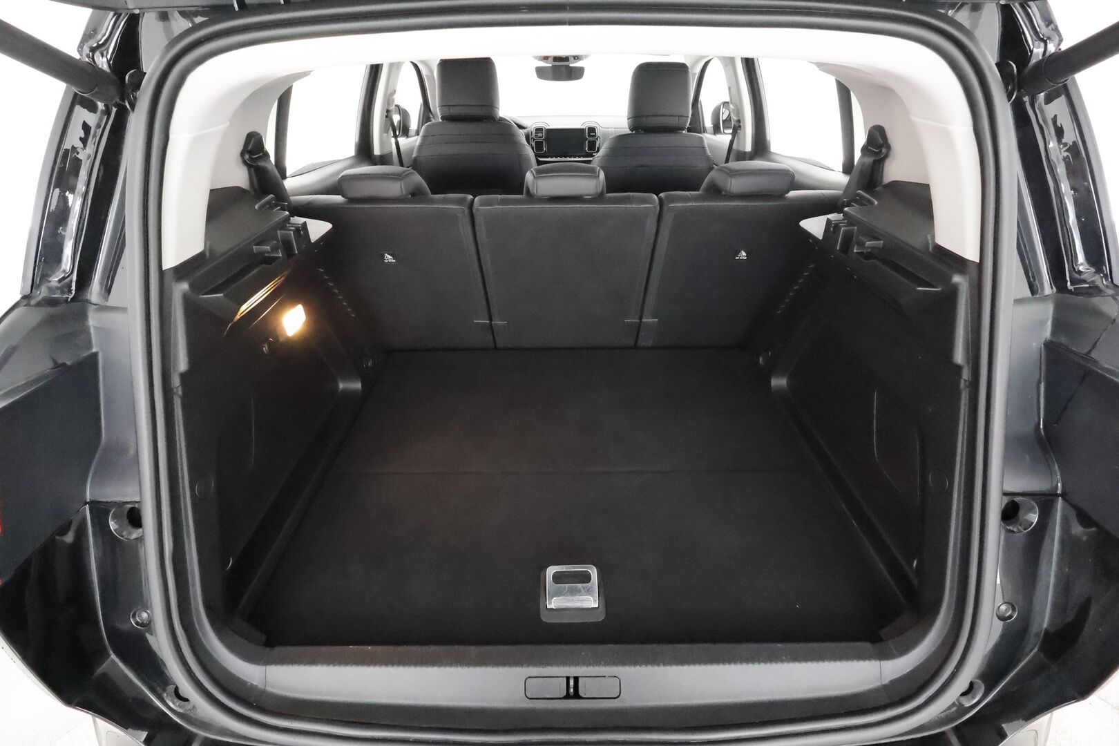 Citroen C5 Aircross 2022 Plug-in Hybrid 225 Comfort Selection ë-EAT8 * ACC / LED / P.Kamera / Navi / Kaistavahti / Koukku / Keyless * - Suomi-auto / Kahdet renkaat aluvanteilla