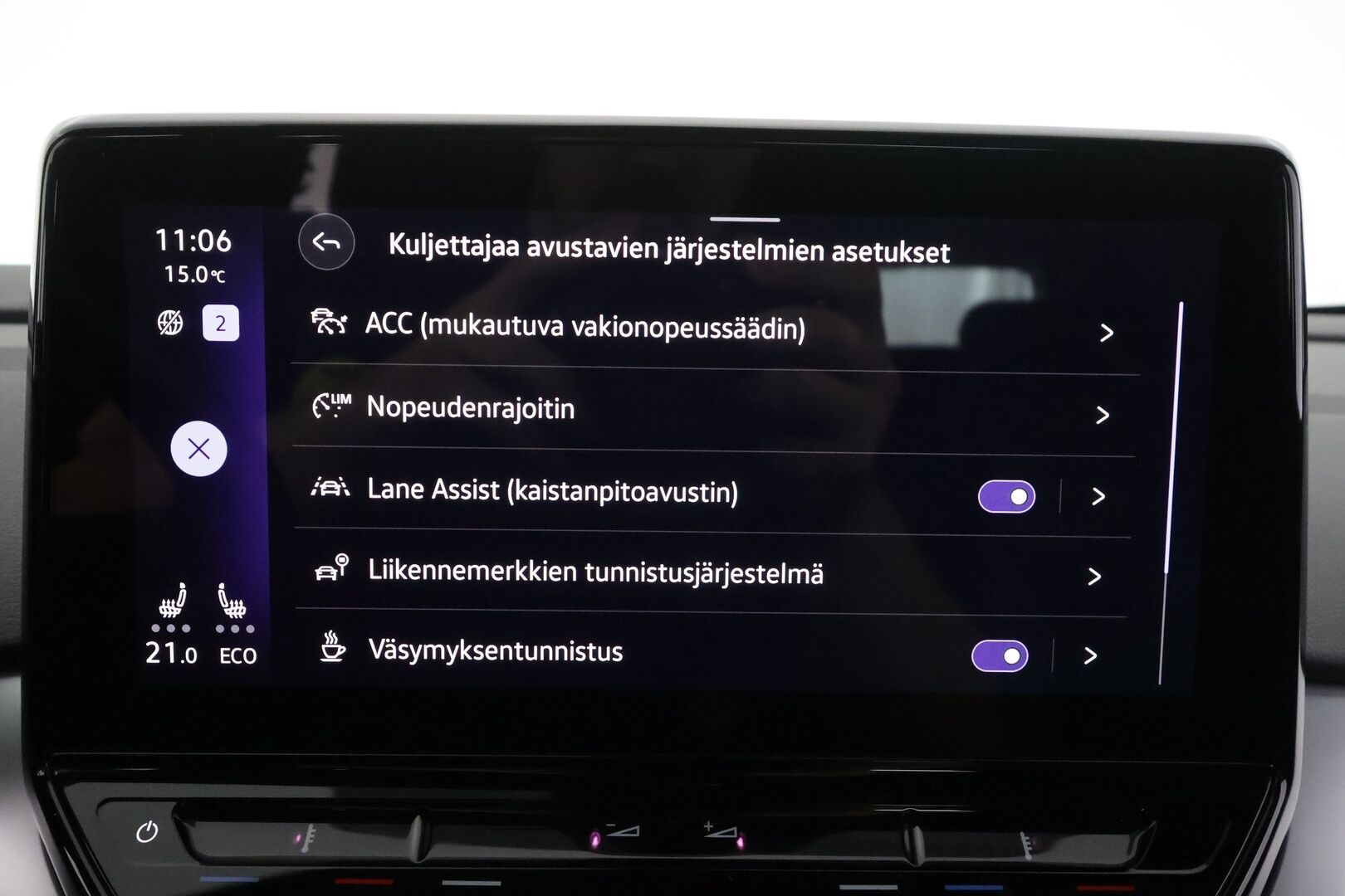 Volkswagen ID.4 2022 Pro FastLane 128 kW,  akku 77 kWh - | ILP | ACC | LED | P.Kamera | Kaistavahti | Keyless | Digimittaristo | Navi | Kahdet renkaat | 2x Latauskaapelit | Merkkihuollot | 1-om Suomi-auto |
