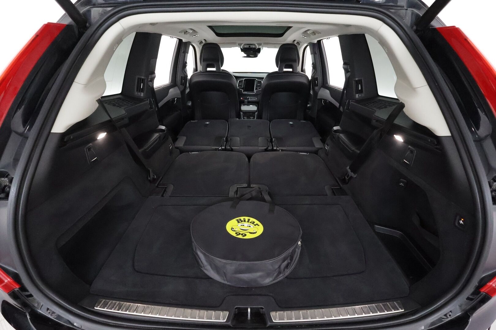 Volvo XC90 2022 T8 Inscription Expression ** HUD / H&K / Panorama / Webasto / 360 kamera / Koukku / Full LED / 7P / Muistipenkit / Keyless** - 2,99 % KORKOTARJOUS TÄHÄN AUTOON - Merkkihuollot / Apple&Android / VOC / Sporttipenkit