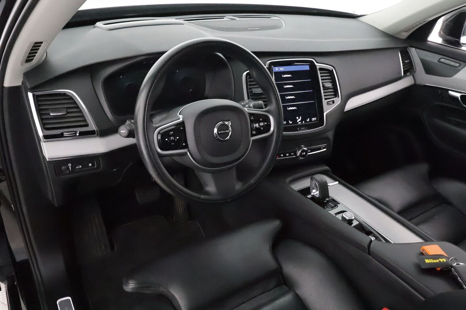 Volvo XC90 2022 T8 Inscription Expression ** HUD / H&K / Panorama / Webasto / 360 kamera / Koukku / Full LED / 7P / Muistipenkit / Keyless** - 2,99 % KORKOTARJOUS TÄHÄN AUTOON - Merkkihuollot / Apple&Android / VOC / Sporttipenkit