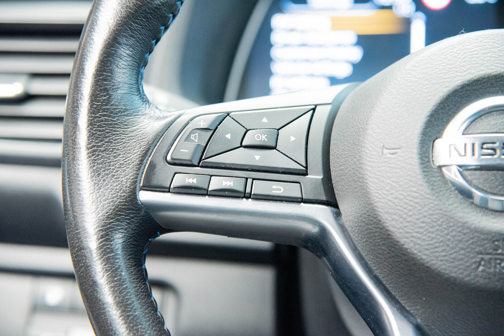 NISSAN LEAF 2018 40kWh Tekna */ Huippuvarusteet!* - Juuri saapunut! - HULLUT VÄLIPÄIVÄT KORKOTARJOUS 2,49%