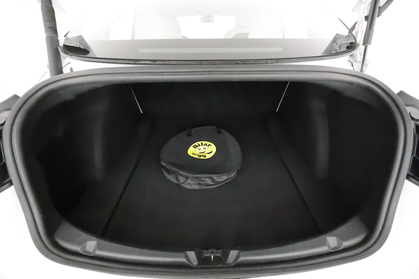 TESLA MODEL 3 2021 Standard Range Plus **Lasikatto / Lämpöpumppu / Koukku / Adapt.Vakkari / Matrix-LED / P.kamera / Muistipenkki / Navi** - 2x Latauskaapelit