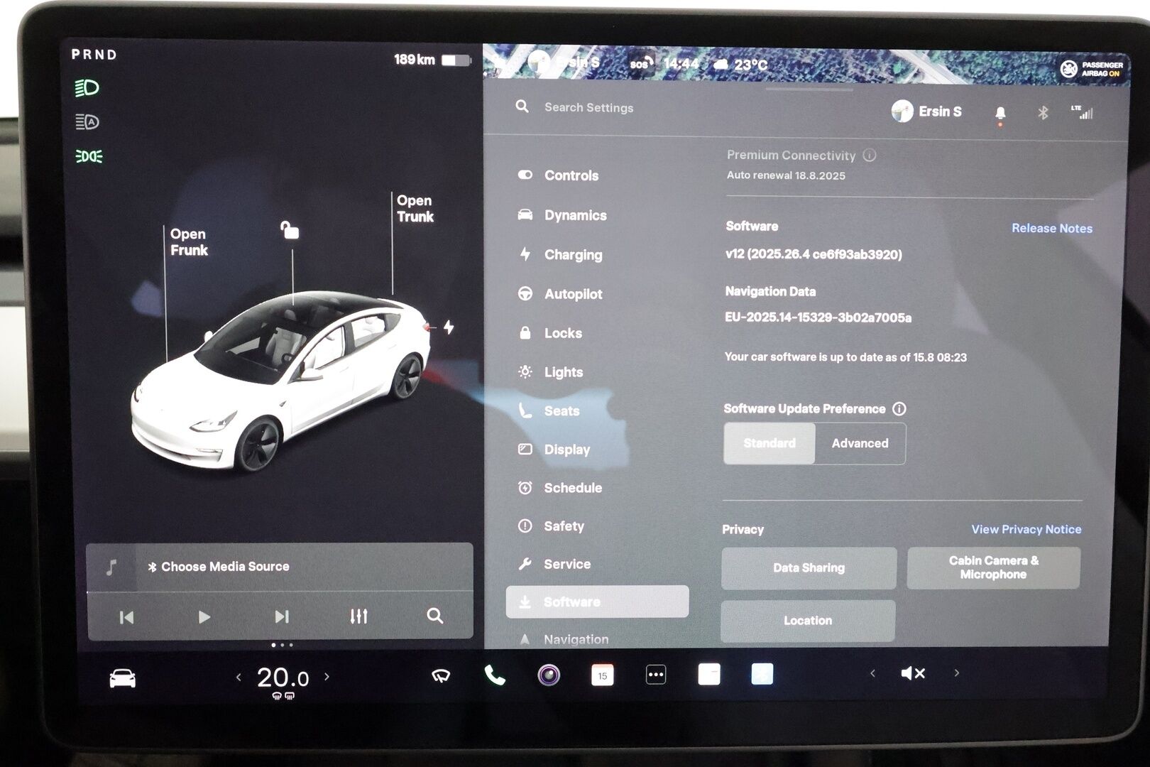 TESLA MODEL 3 2021 Standard Range Plus **Lasikatto / Lämpöpumppu / Koukku / Adapt.Vakkari / Matrix-LED / P.kamera / Muistipenkki / Navi** - 2x Latauskaapelit
