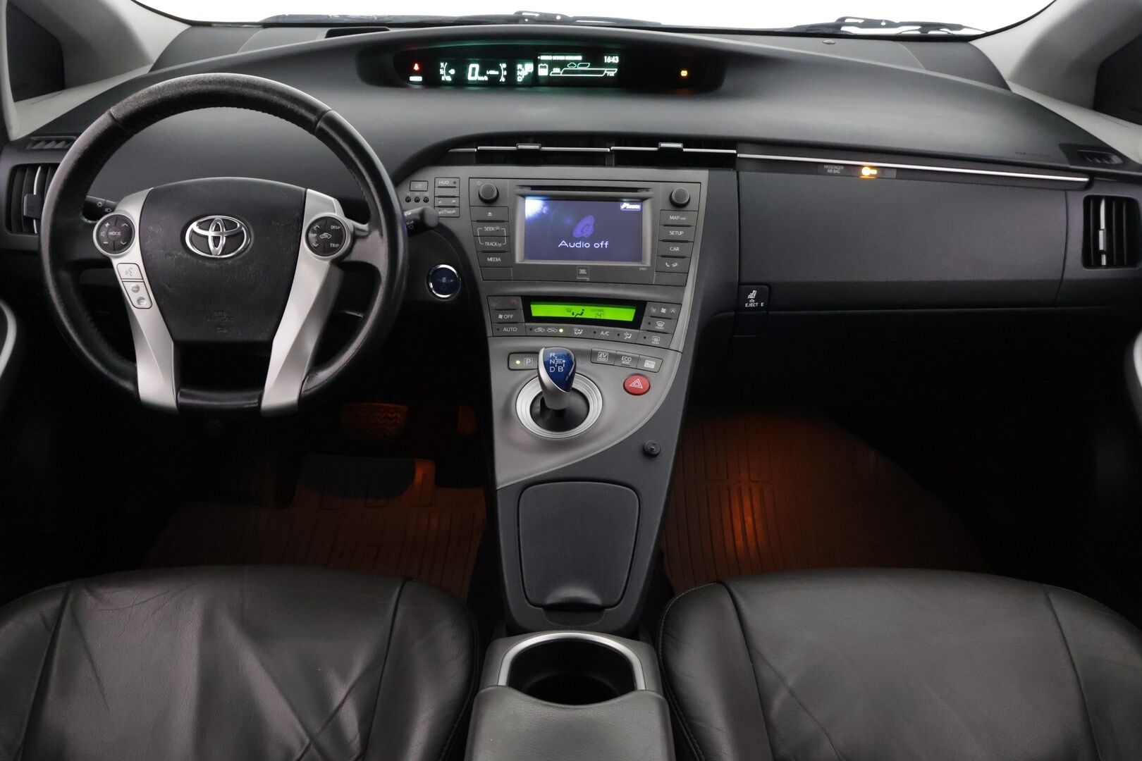 TOYOTA PRIUS 2015 1.8HSD aut *Juuri Katsastettu! / P.Kamera / HUD / Nahat / JBL *