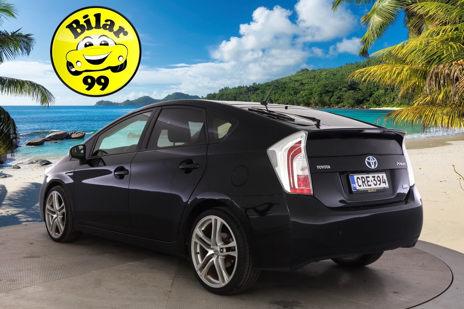 TOYOTA PRIUS 2015 1.8HSD aut *Juuri Katsastettu! / P.Kamera / HUD / Nahat / JBL * - HULLU BLACKWEEK KORKOTARJOUS 2,49%