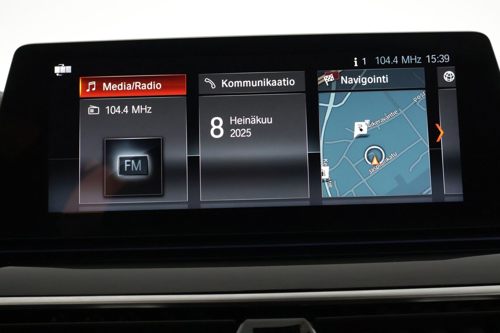 BMW 530E 2018 Sportline * Hud / Comfort penkit / Ambient light / Nahkasisusta * - Display Key