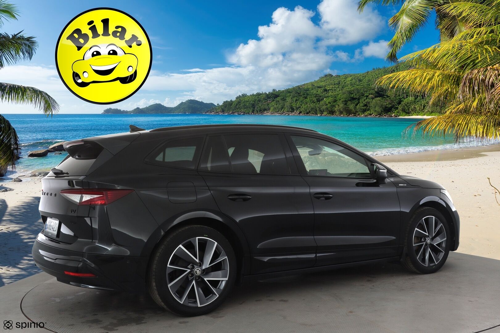 Skoda Enyaq 2022 80x 4x4 SportLine iV - | ACC | ILP | Koukku | Crystal light Matrix LED | Muistipenkki | HUD | Puolinahat | P.Kamera | Ratinlämmitys | 1.OM Suomi-auto | Kahdet Renkaat | Merkkihuollettu |