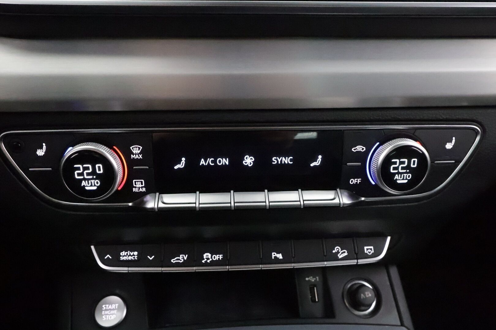 Audi Q5 2022 Sportback S line 50 TFSI e 220 kW quattro S tronic Electrified Edition * ACC / P.kamera / Koukku / LED * - 1.Om Suomi-auto / Kahdet renkaat aluvanteilla 