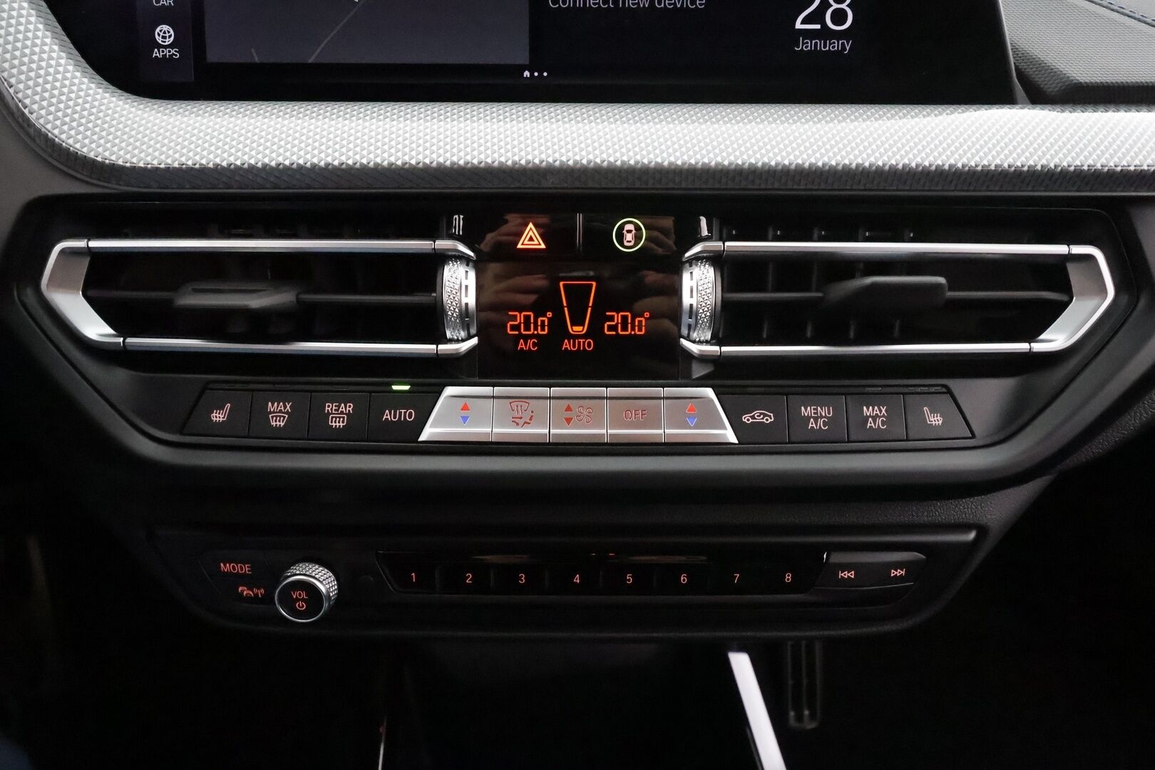 BMW 218 2022 F44 Gran Coupé 218i A Business M Sport * Vakkari / P.tutkat / Lohko+Sisä / Sporttipenkit / LED / Navi / Puolinahat * - 1.Om Suomi-auto / Kahdet renkaat aluvanteilla / Merkkihuollettu