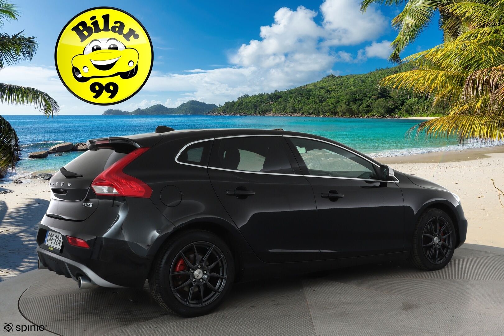 Volvo V40 2019 D3 R-Design aut **Vakkari / Panorama / H&K / P.kamera / Nahat / Digimittaristo / Lämmitettävä tuulilasi / Navi** - Kahdet renkaat aluvanteilla