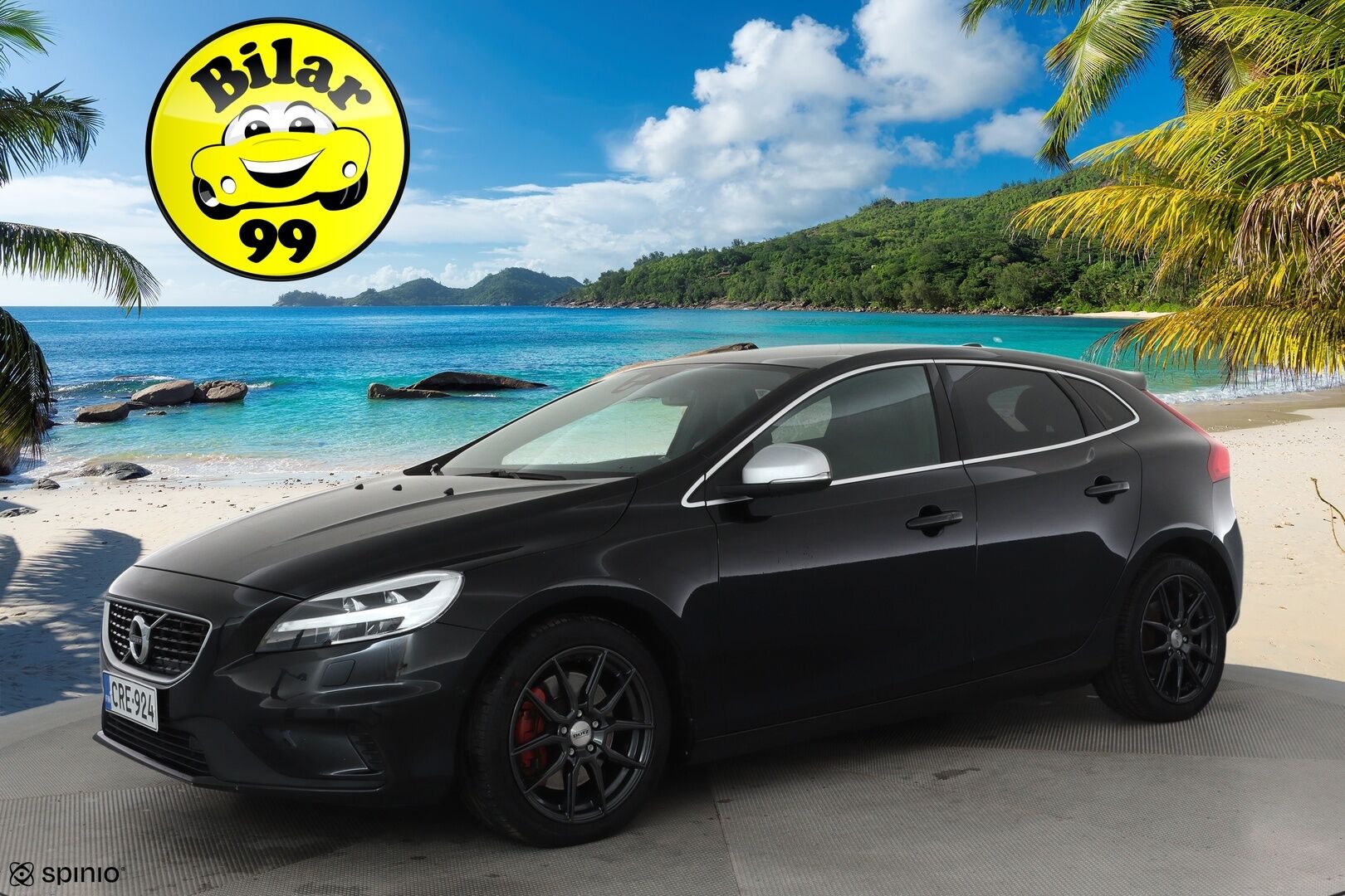 Volvo V40 2019 D3 R-Design aut **Vakkari / Panorama / H&K / P.kamera / Nahat / Digimittaristo / Lämmitettävä tuulilasi / Navi** - Kahdet renkaat aluvanteilla